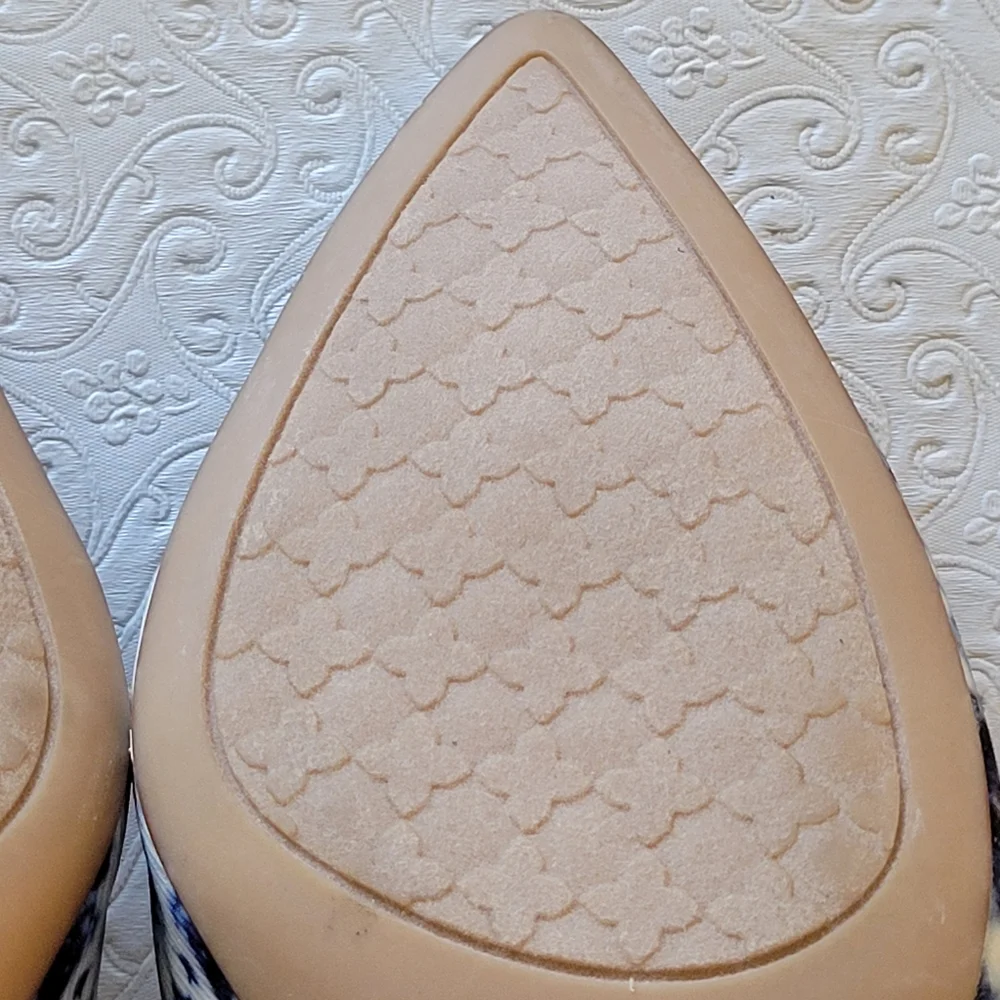 Kelly & Katie NEW Blue Tie Dye Pointed Toe Misha Classic Pumps Heels Size 10M - Picture 7 of 11